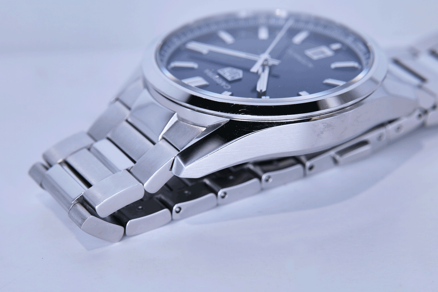 PRE-OWNED TAG Heuer Carrera Caliber 5 WBN2112.BA0639