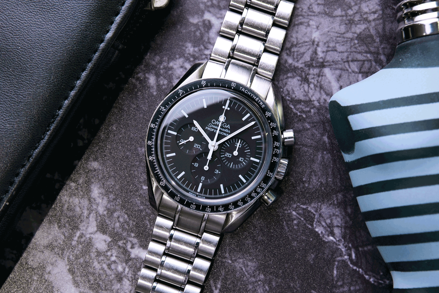 BEGAGNAD Omega Speedmaster Moonwatch Professional 35735000