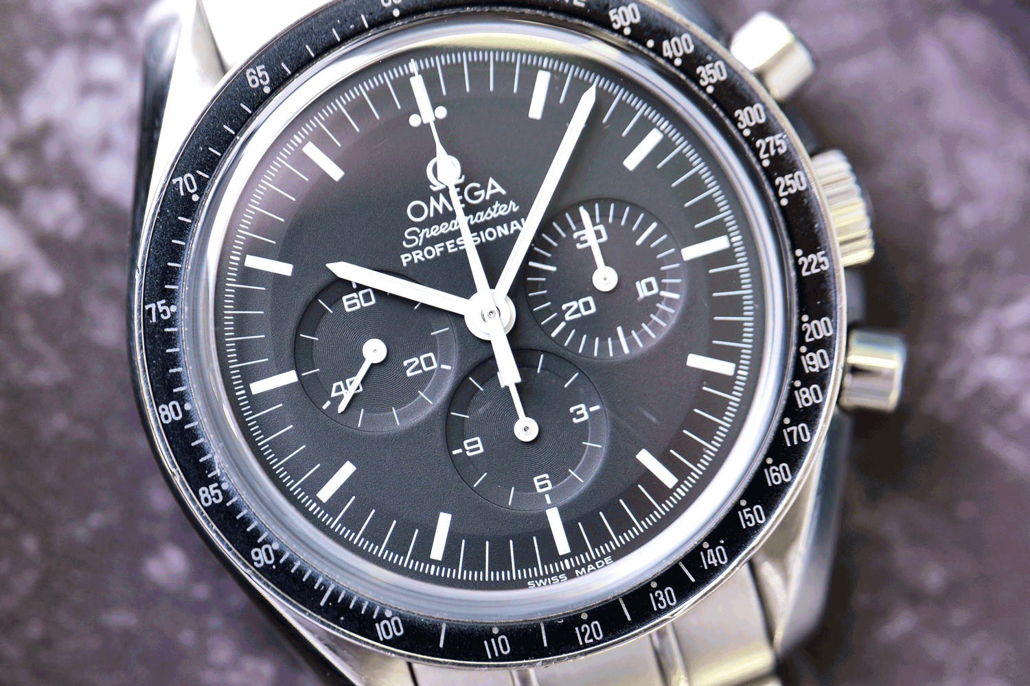 BEGAGNAD Omega Speedmaster Moonwatch Professional 35735000