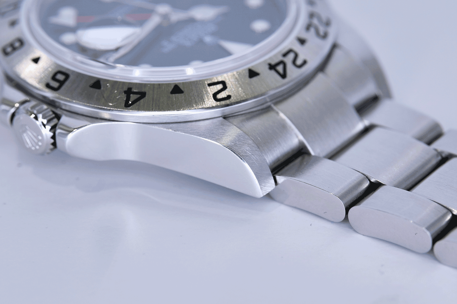 PRE-OWNED Rolex Explorer II 16570