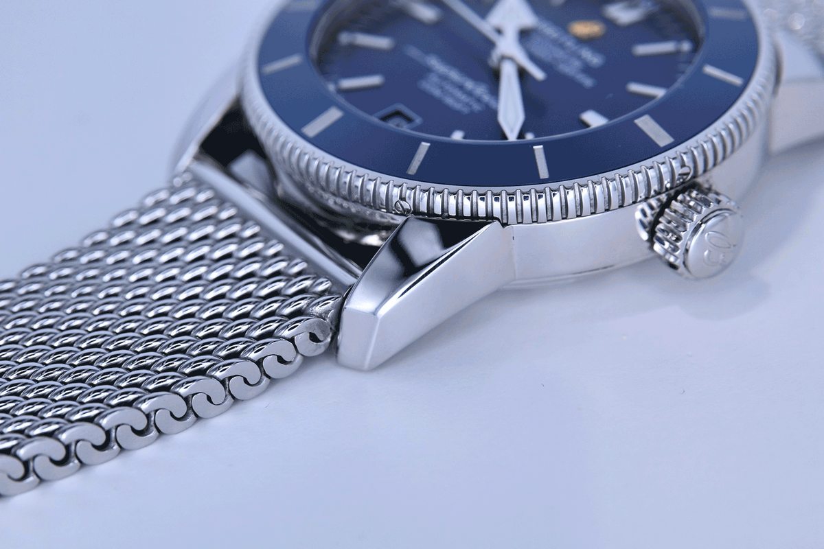 Breitling Superocean Heritage II 42 AB2010