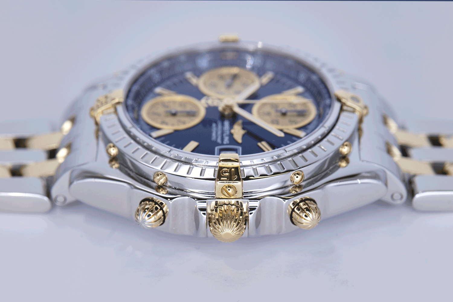 PRE-OWNED Breitling Chronomat B13050
