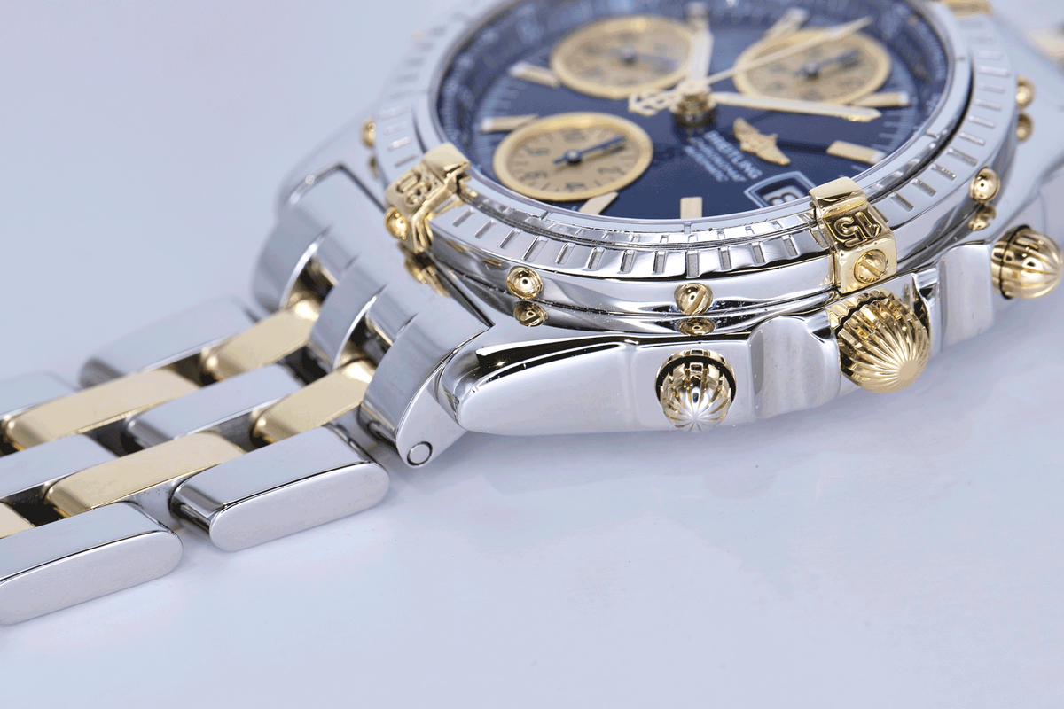 PRE-OWNED Breitling Chronomat B13050