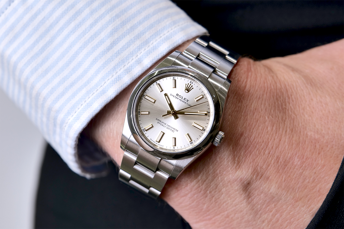 PRE-OWNED Rolex Oyster Perpetual 124200