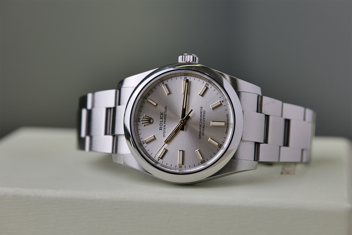 PRE-OWNED Rolex Oyster Perpetual 124200