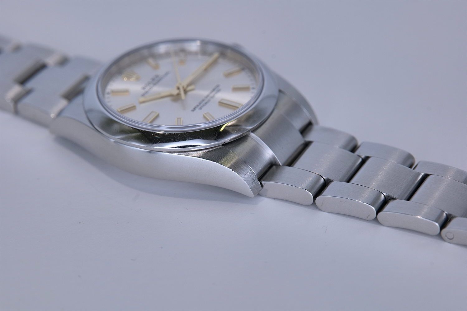 PRE-OWNED Rolex Oyster Perpetual 124200