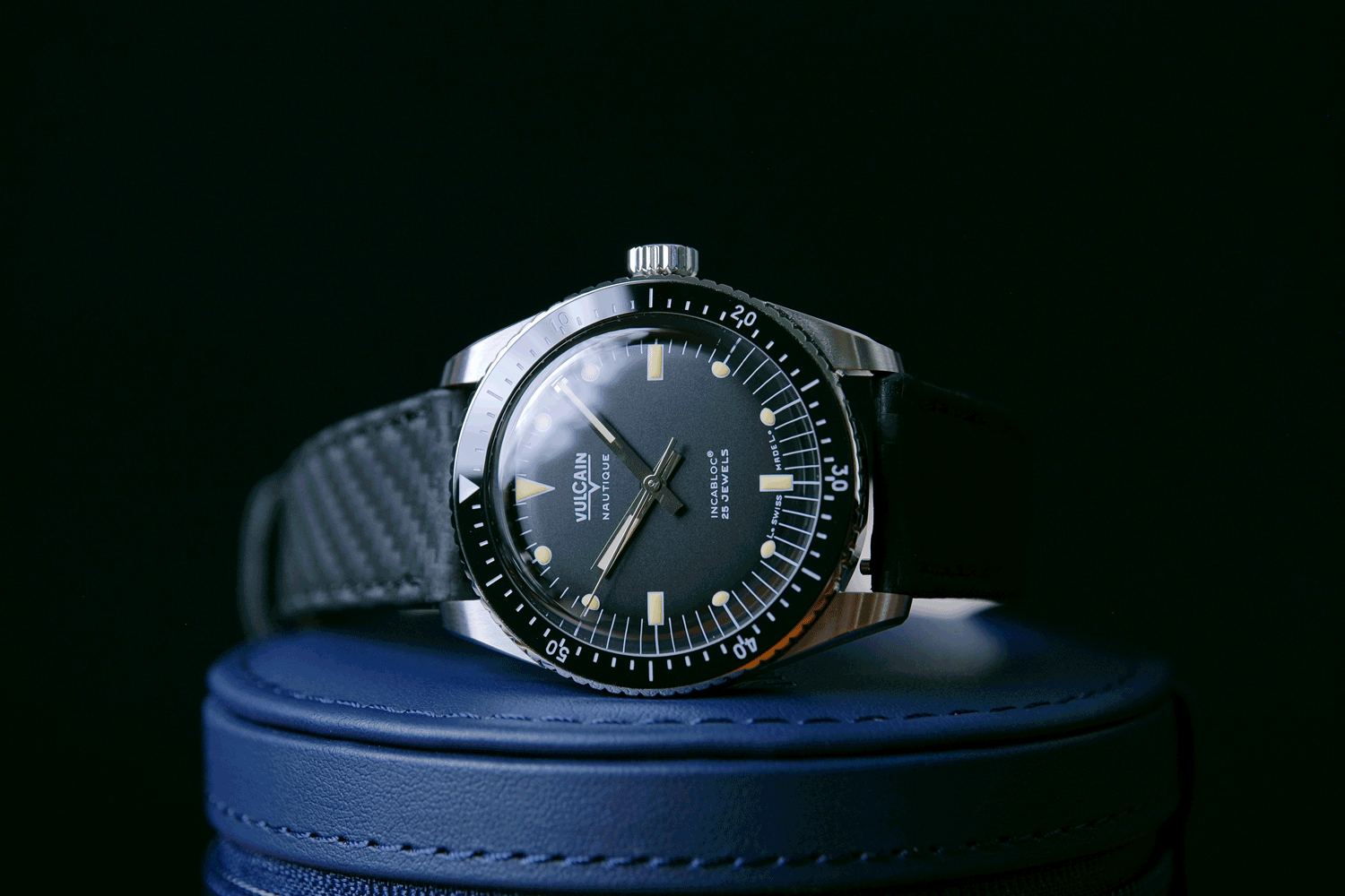 Vulcain Skindiver Nautique Black & Carbon Leather Strap 660170A07.BAC243