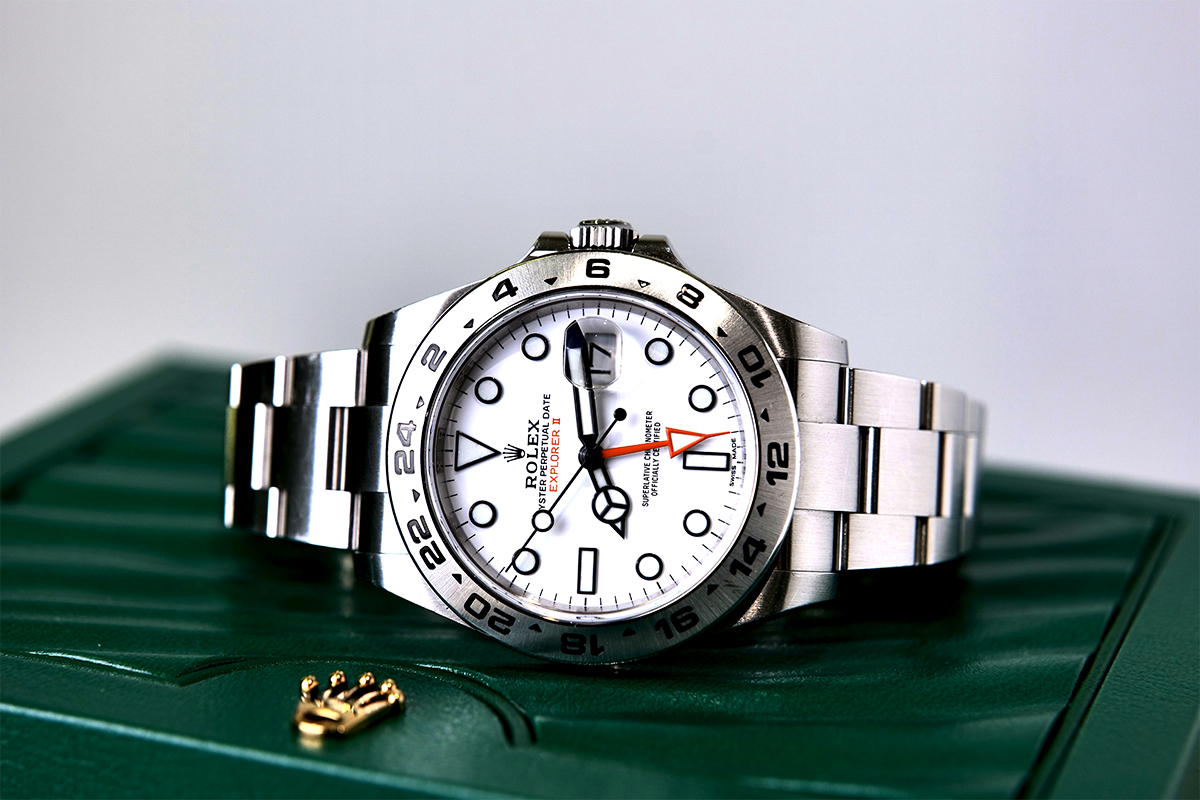 PRE-OWNED Rolex Explorer II 216570