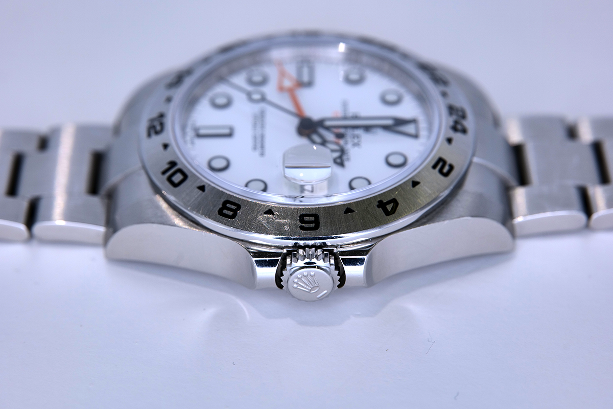 PRE-OWNED Rolex Explorer II 216570