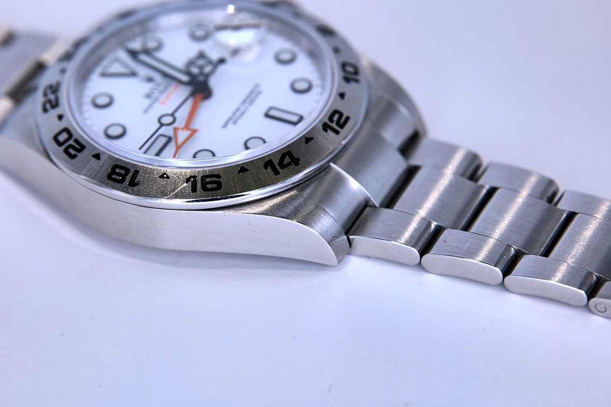 PRE-OWNED Rolex Explorer II 216570