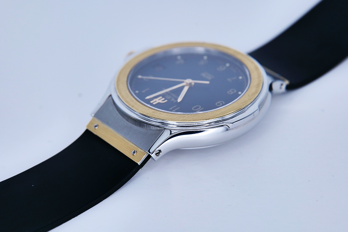 PRE-OWNED Hublot Classic MDM 1530.2