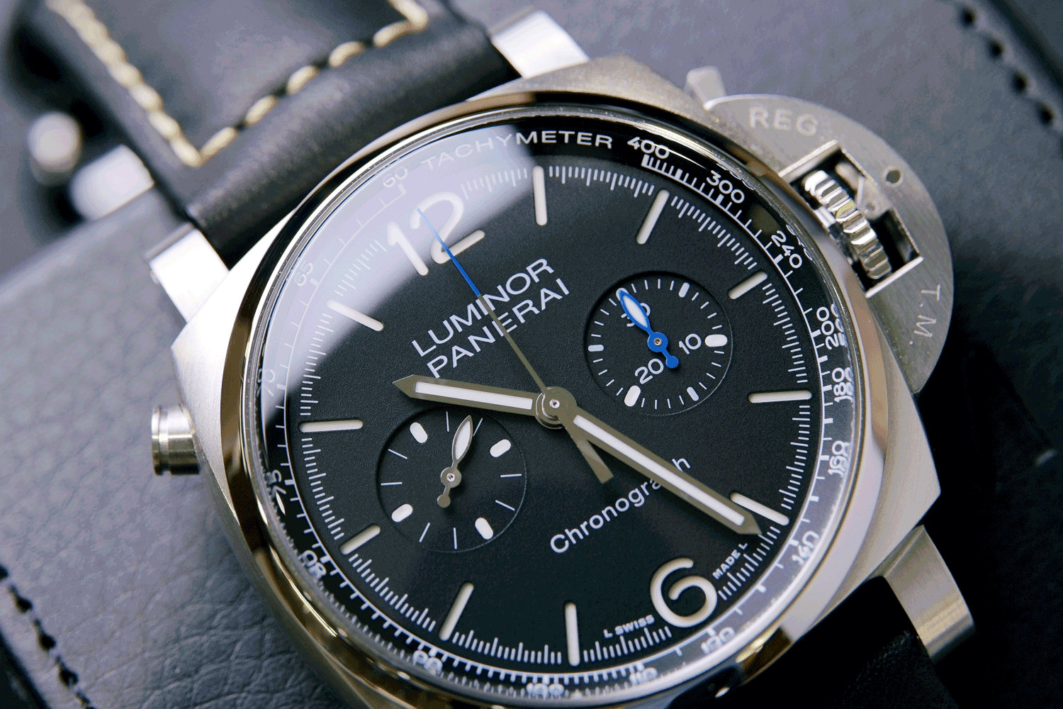 PRE-OWNED Panerai Luminor Chrono PAM01109