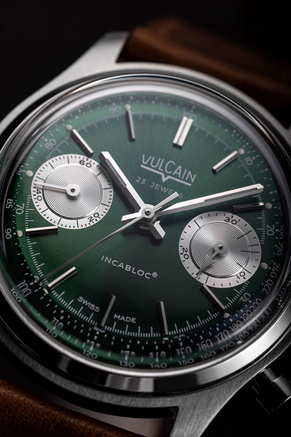 Vulcain Chronograph 1970s grön & svart läder, begränsad upplaga 640109A90.BAC201