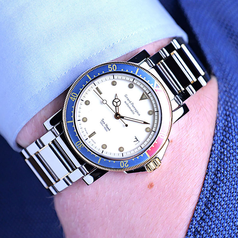 PRE-OWNED Girard-Perregaux Sea-Hawk 500M 7100