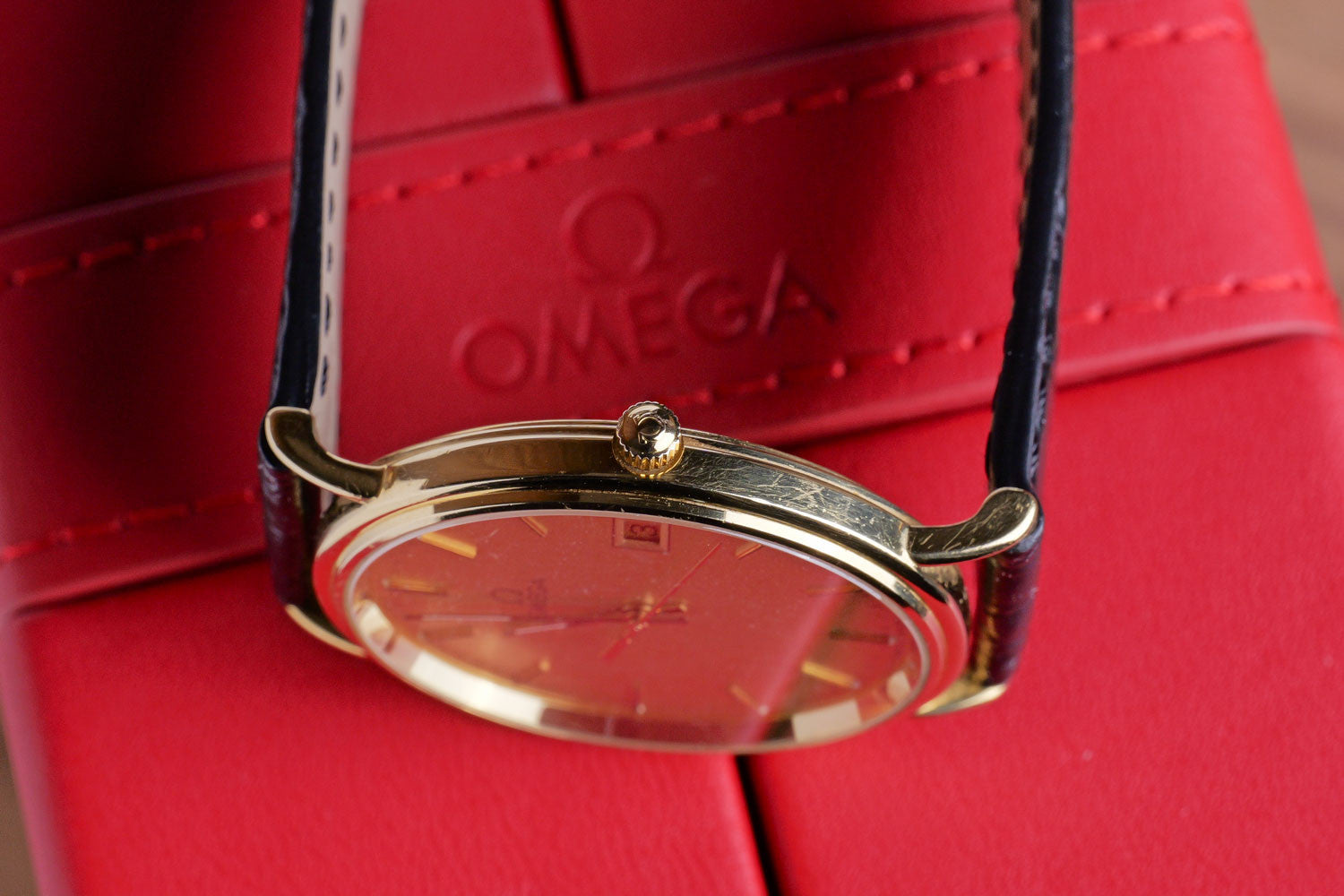 PRE-OWNED Omega De Ville 18k Gold 196.750