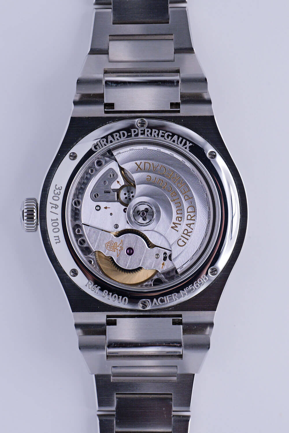 PRE-OWNED Girard-Perregaux Laureato 81010-11-131-11A