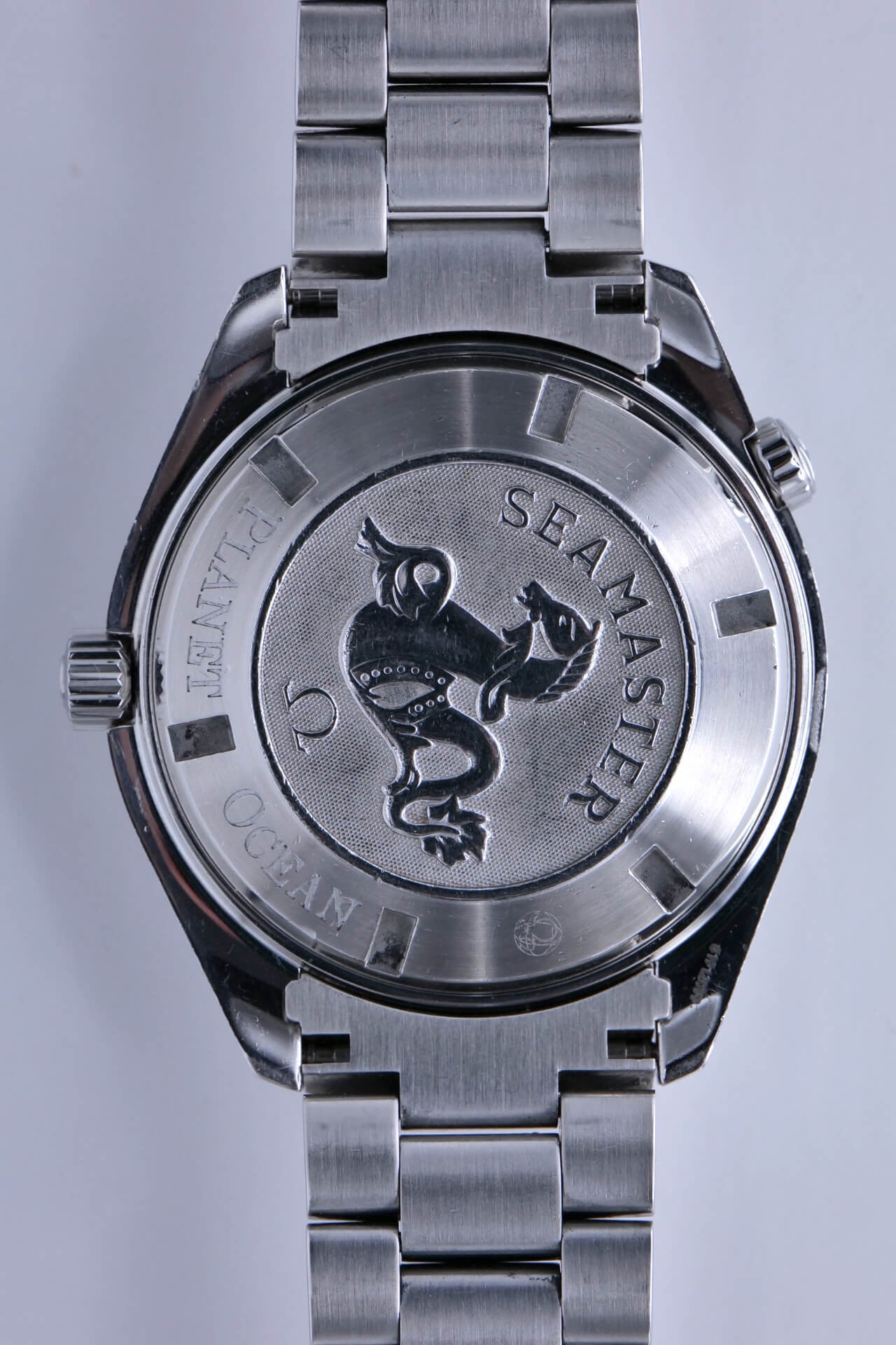BEGAGNAD Omega Seamaster Planet Ocean Svart 22005000
