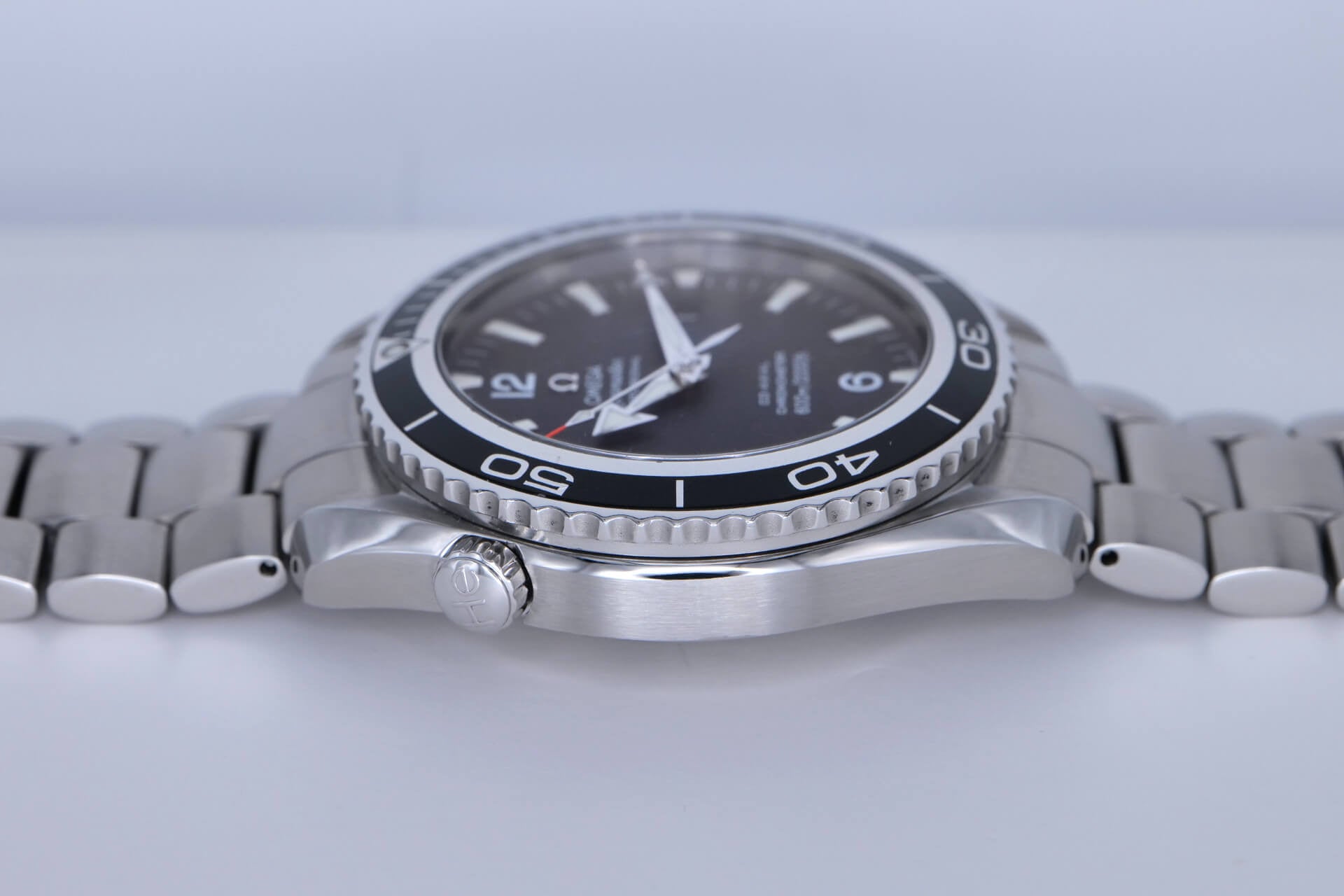 BEGAGNAD Omega Seamaster Planet Ocean Svart 22005000