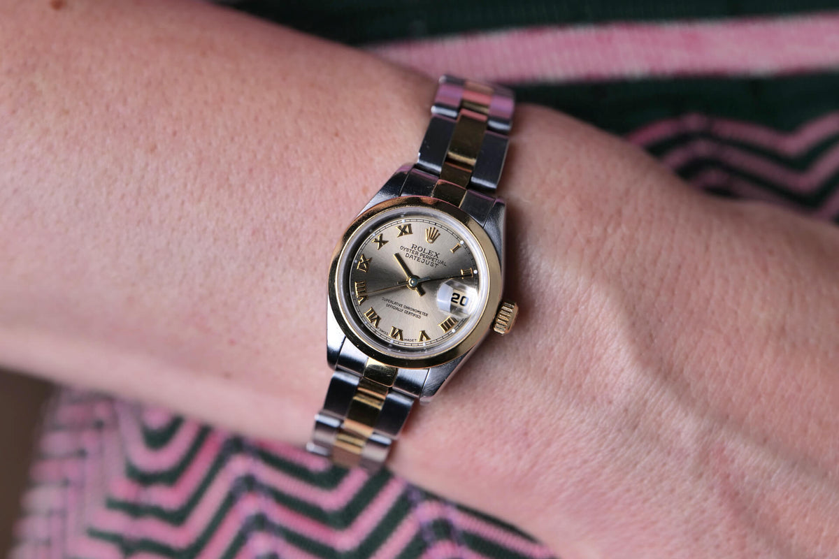 BEGAGNAD Rolex Lady Datejust 26 mm gult guld och stål 69163