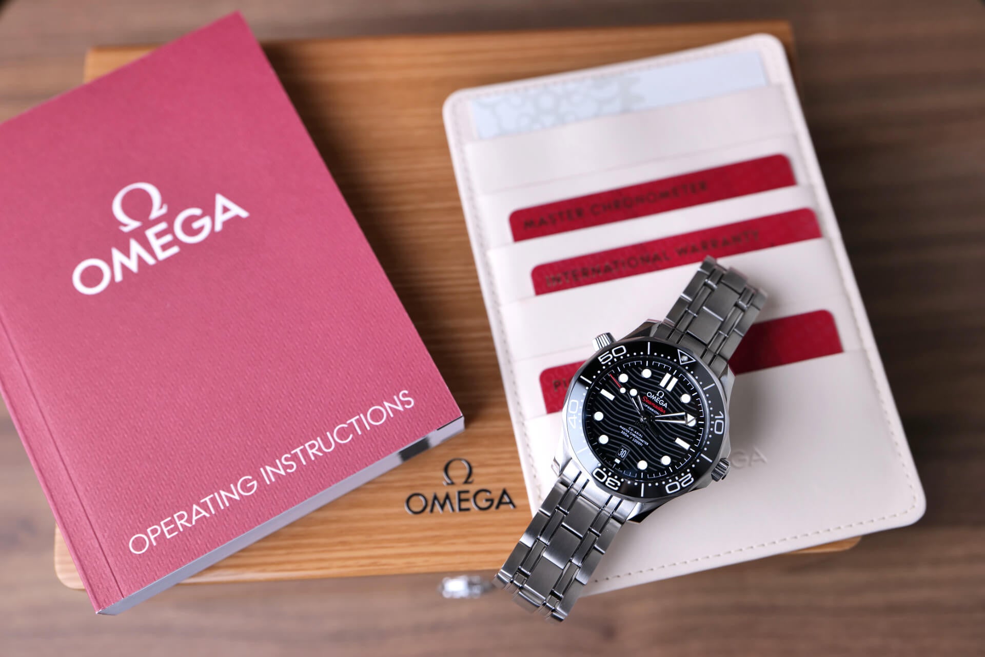 BEGAGNAD Omega Seamaster Diver 300M 210.30.42.20.01.001