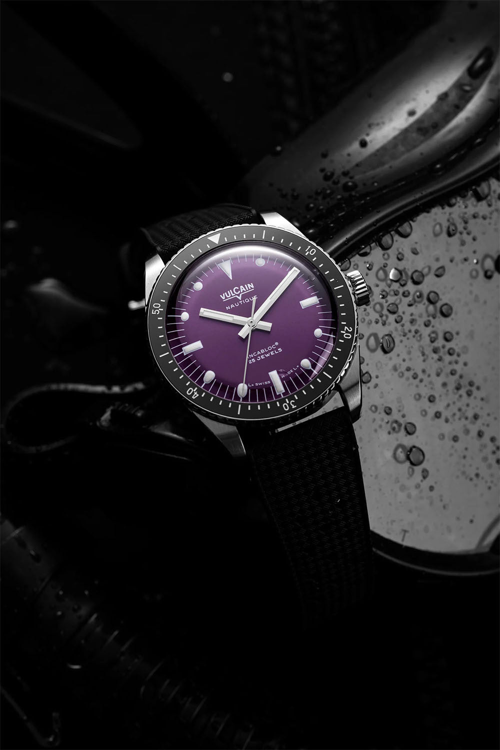Vulcain Skindiver Nautique Purple & Rubber Strap 660170AI7.BAR200