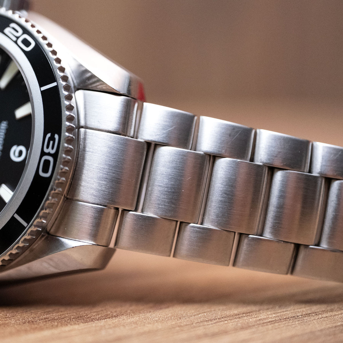PRE-OWNED Omega Seamaster Planet Ocean 2201.50.00