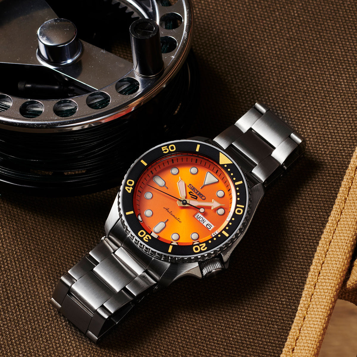 SEIKO 5 SPORTS Mens Orange SRPD59K1