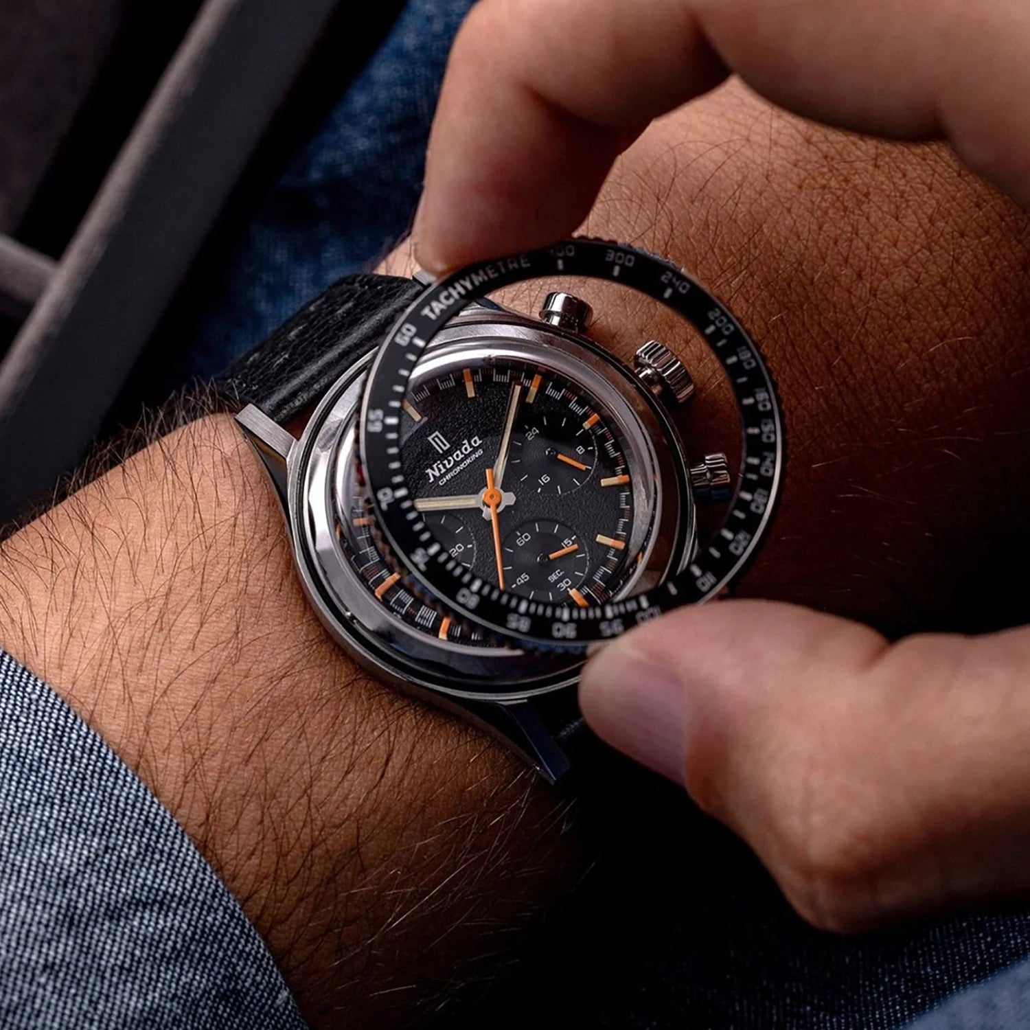 Nivada Grenchen Chronoking Mecaquartz utbytbar bezel 87042Q17