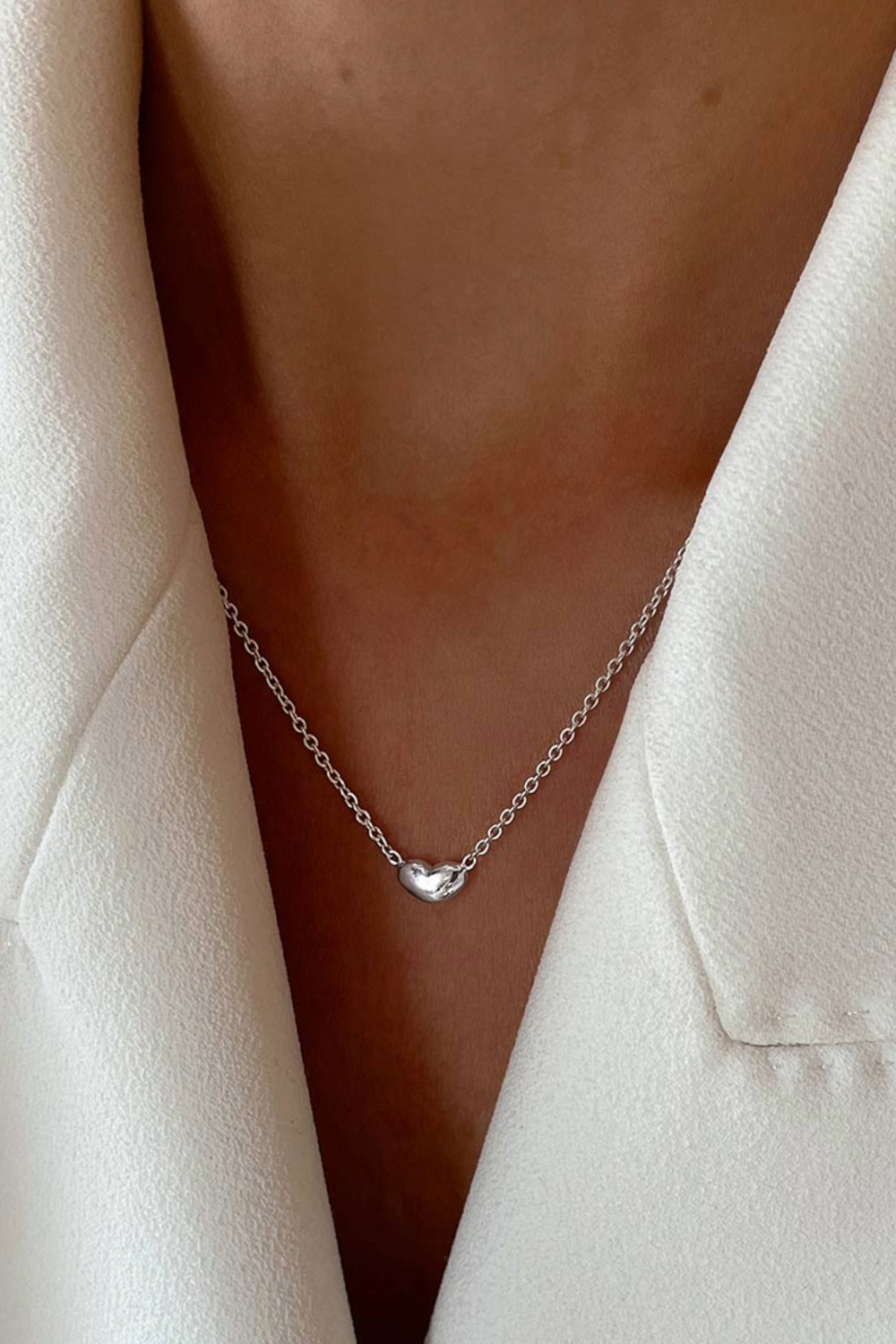 Drakenberg Sjölin Loving Heart Medium Halsband i silver LHT-N2M450-S