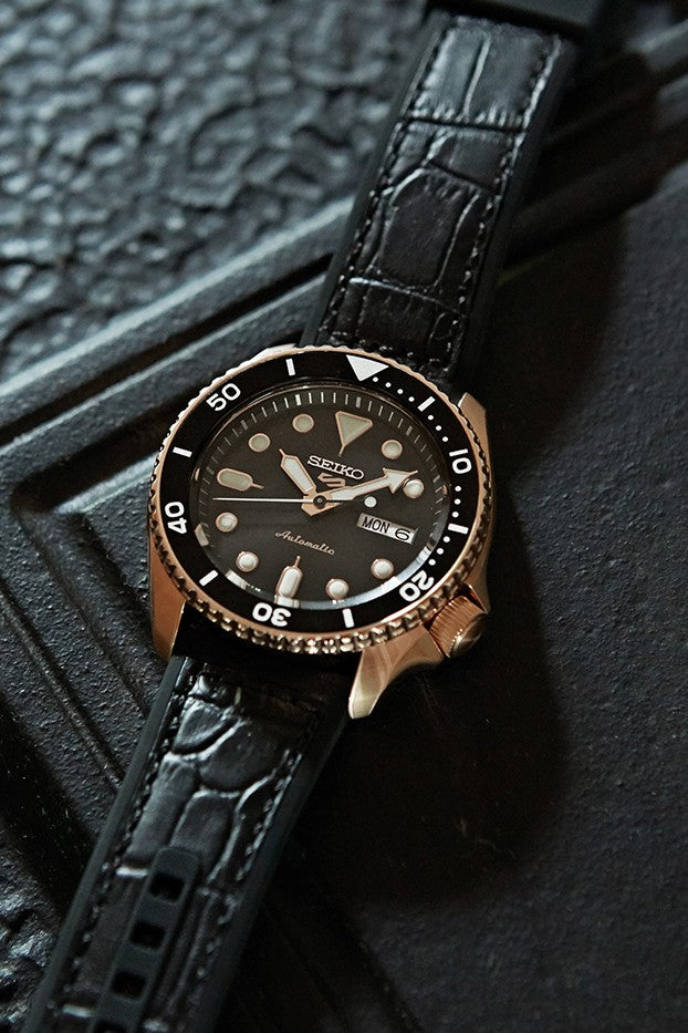 SEIKO 5 SPORTS Black&Gold PVD Rubber SRPD76K1